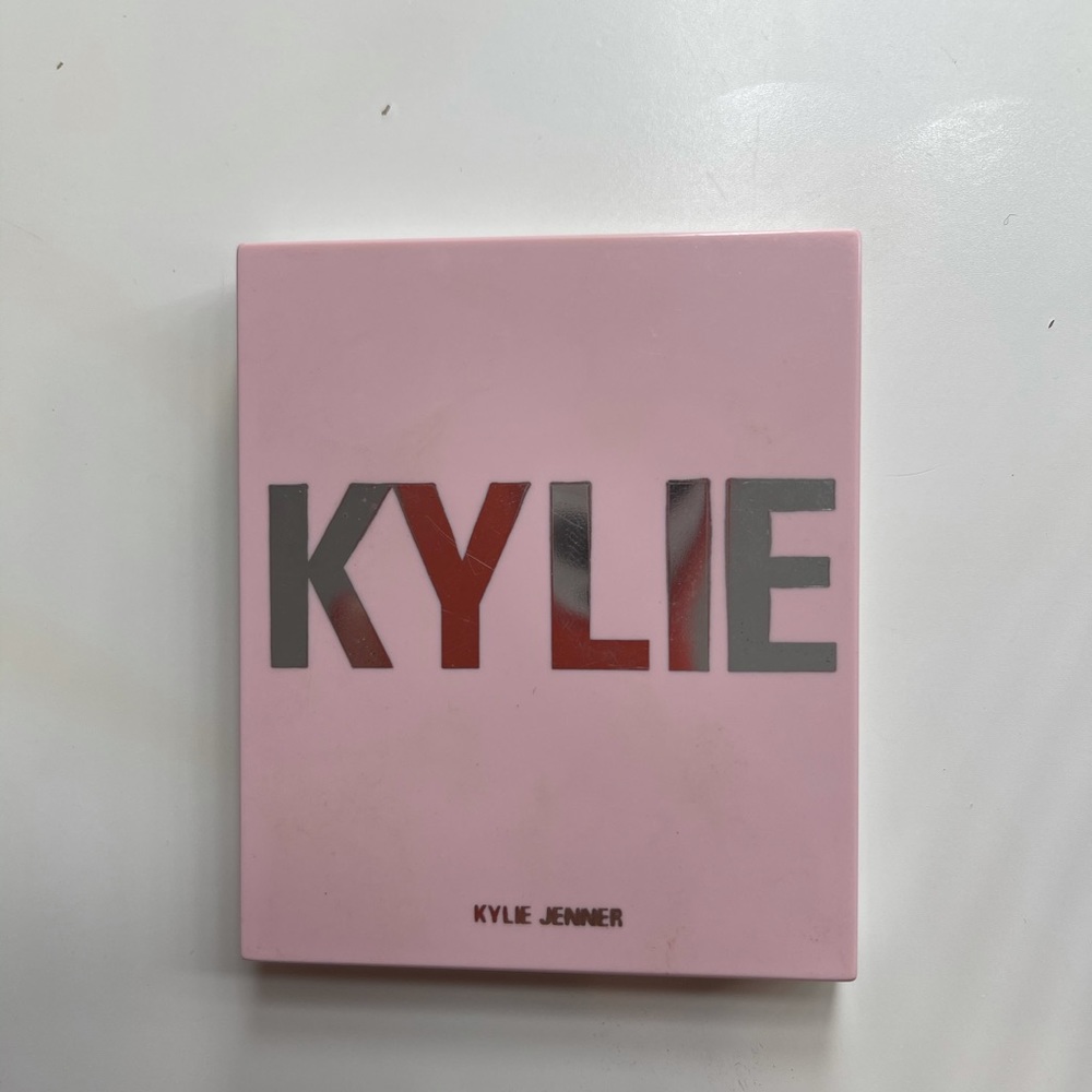 Kylie Cosmetics Bronzer